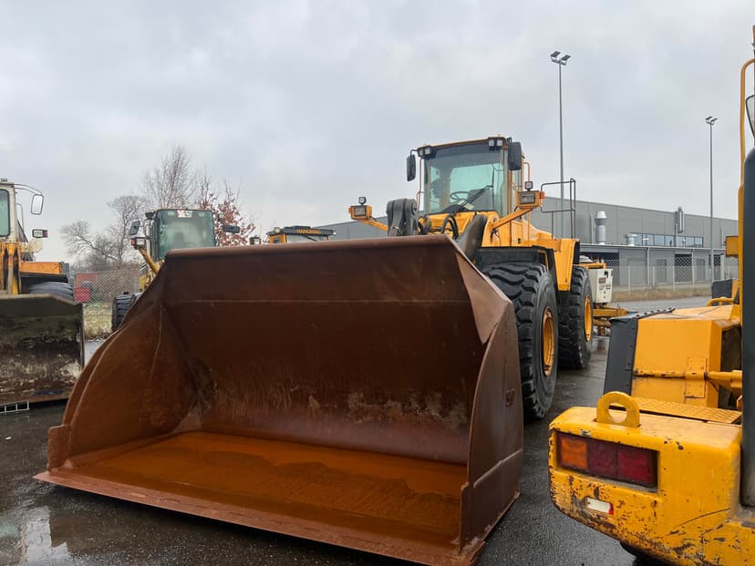 Volvo L 220 E
