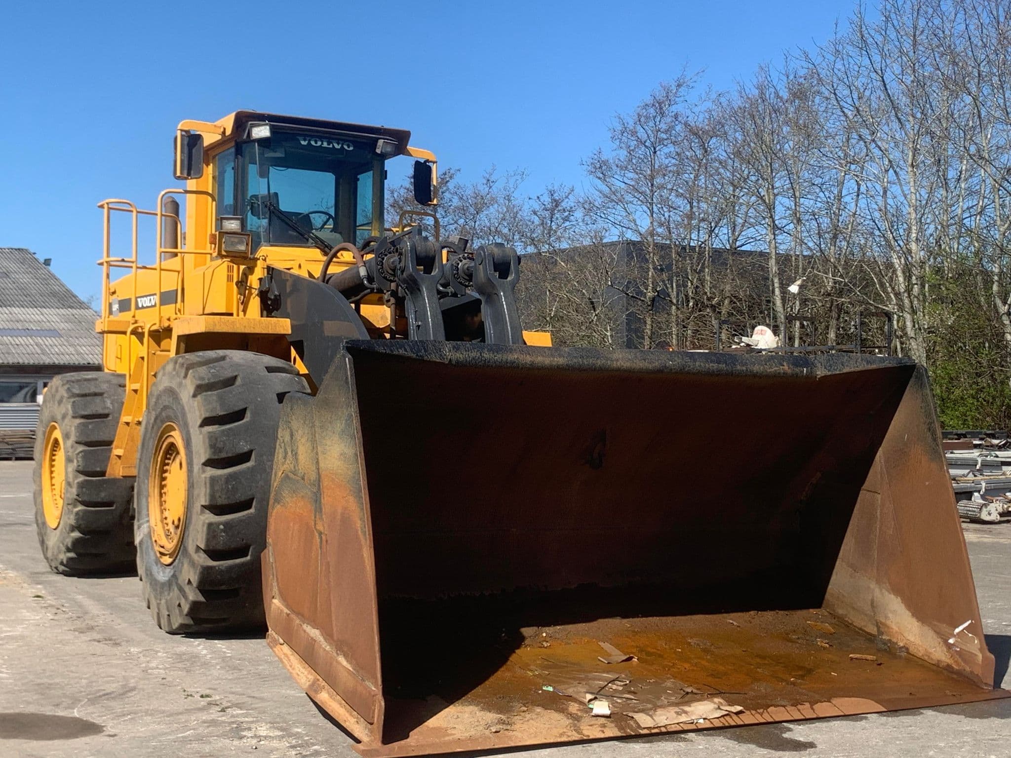 Volvo L330C