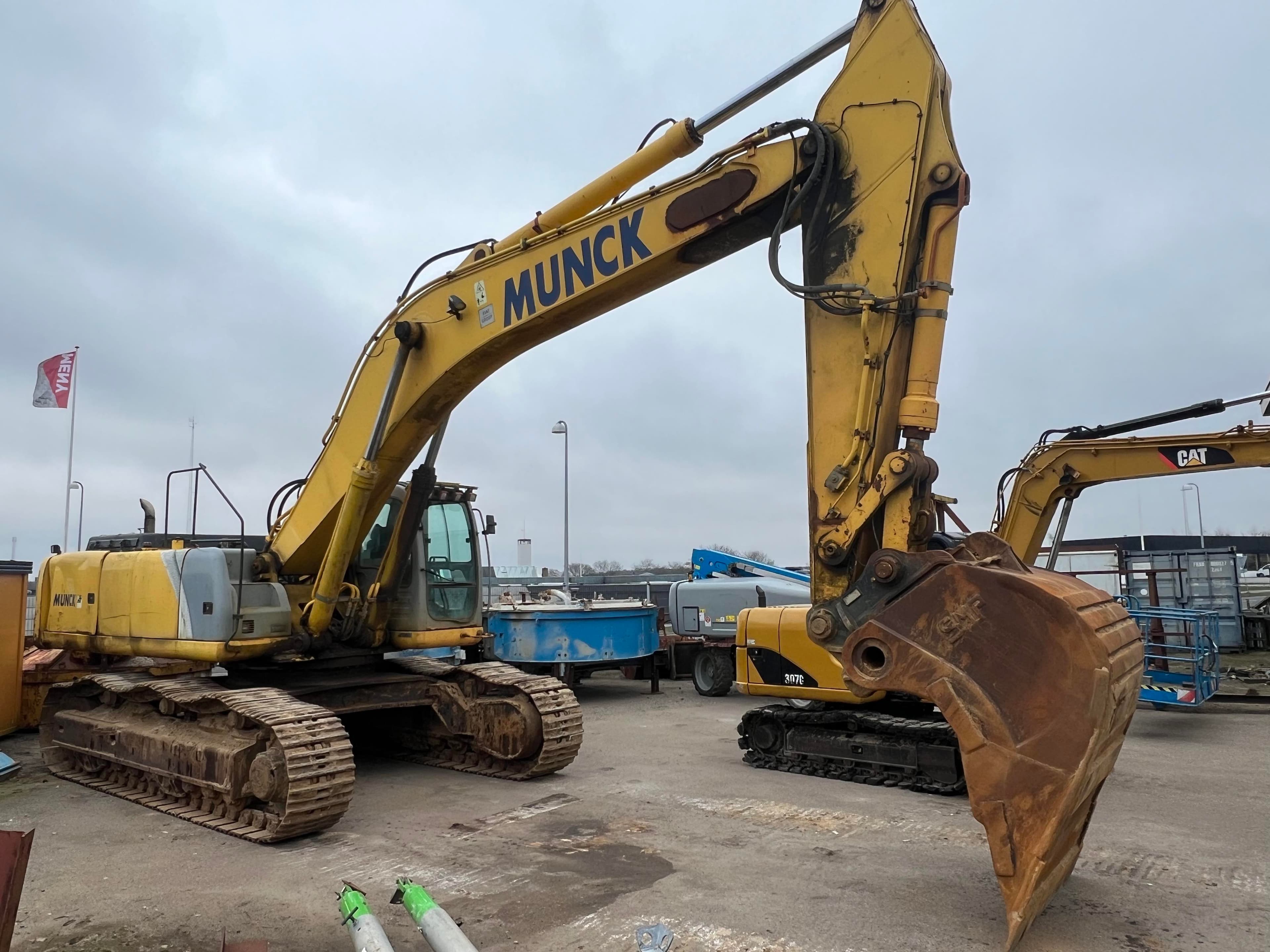 New Holland E 485 - billede 1